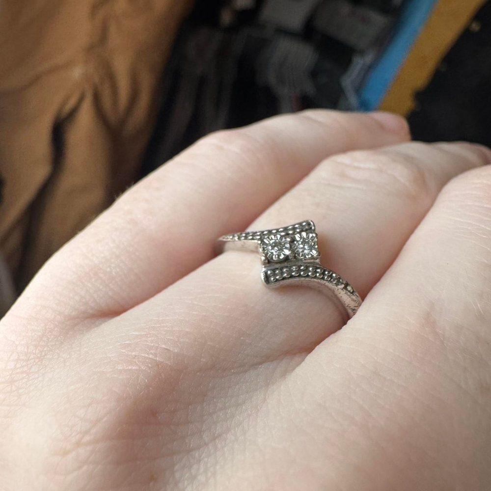 Size 7 Sterling silver bypass diamond engagement ring, stamped 925 - Picture 2 of 5